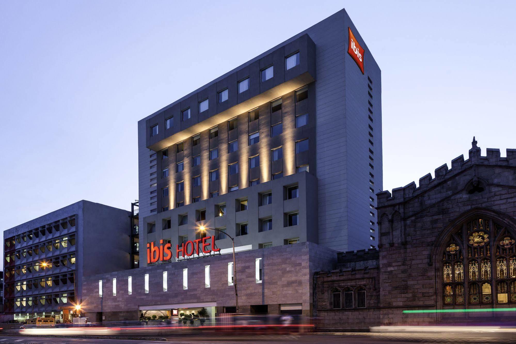 Ibis Mexico Alameda Hotel Exterior photo